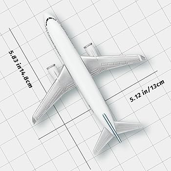 Amazon.com: HANGHANG 1/400 Cathay Pacific Plastic Airplane Model